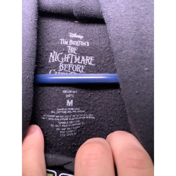 Hot Topic Disney Size M Black Hoodie Sweater JACK THE PUMPKIN KING OOGIE BOOGIE - Picture 8 of 8
